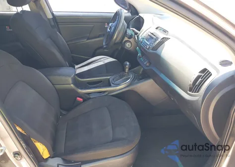 2011 Kia Sportage Lx z USA, uszkodzony, nr VIN KNDPB3A21B7029253